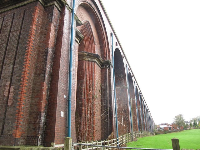 Whalley Viaduct: downpipes