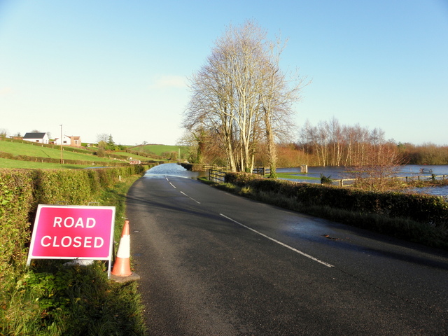 Road closed at Enagh, Caledon