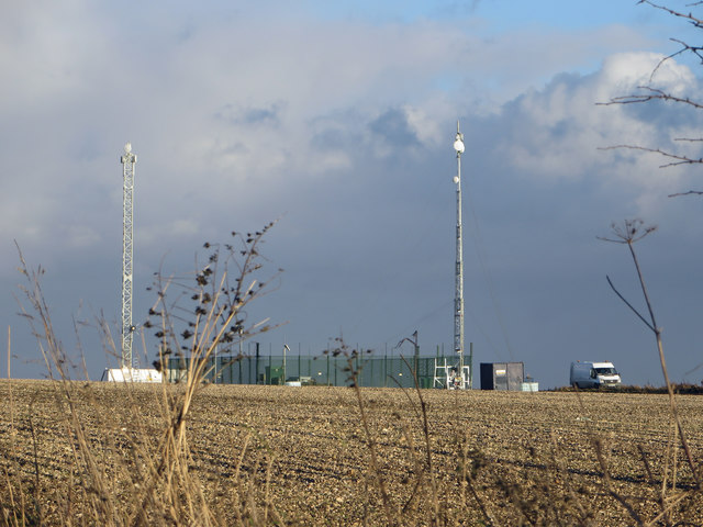 Telecom Masts near Worlaby