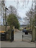 SO5923 : Gateway into St Mary's Churchyard by Rod Allday