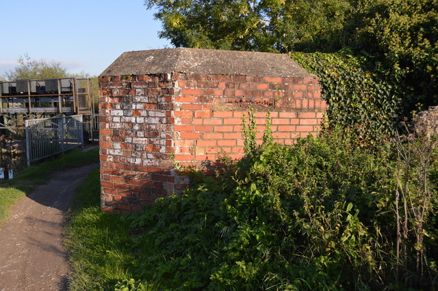 Pillbox by the Kennet & Avon Canal
