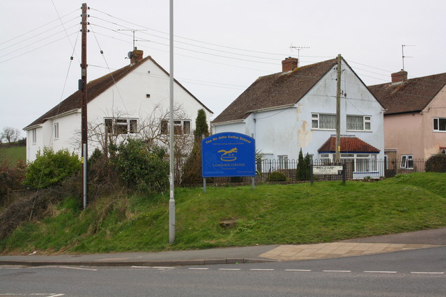 Junction of Ridgeway and Beaminster Road