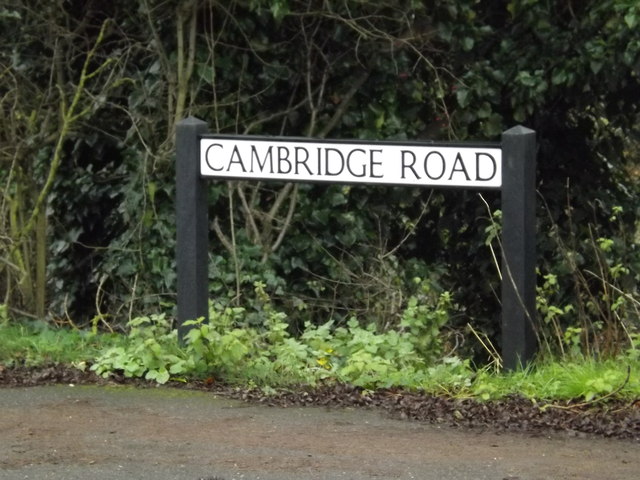 Cambridge Road sign