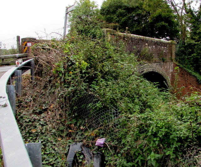 North side of Smallbrook Lane railway bridge
