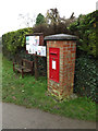 Swaynes Lane George VI Postbox & Comberton Village Notice Board