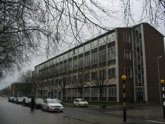 Telephone exchange, Little Park Street © E Gammie cc-by-sa/2.0 ...