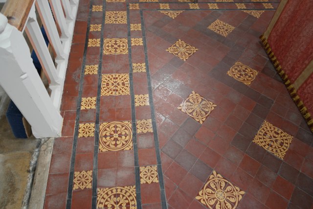 St James' Church: Encaustic tiles