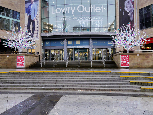 Lowry Outlet Mall, Christmas Day 2015