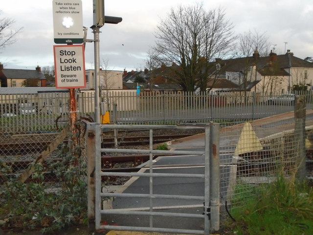 Foot crossing, Twyford station