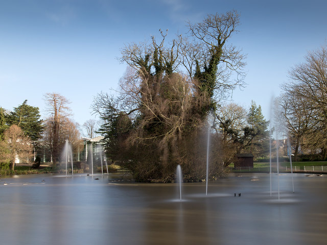 The ornamental pond, Jephson Gardens