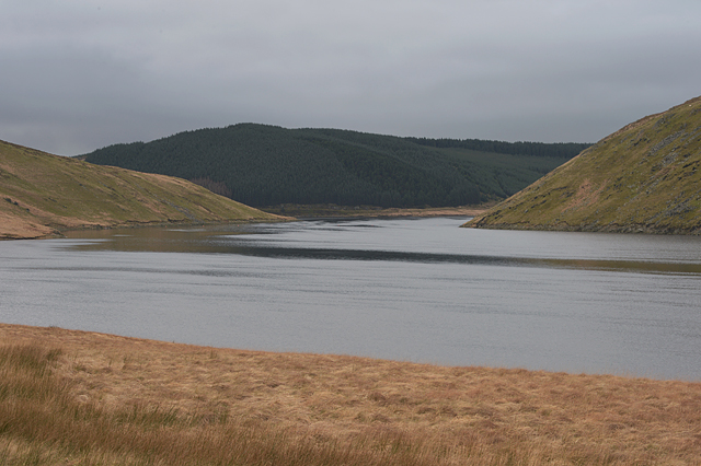 A quiet winter's day on Nant-y-moch reservoir