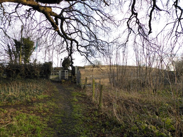 Footpath onto Barthomley Road near Crewe © Jonathan Hutchins cc-by-sa/2 ...