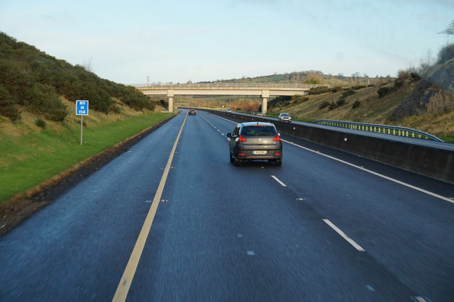 The M9 Northbound towards junction 11