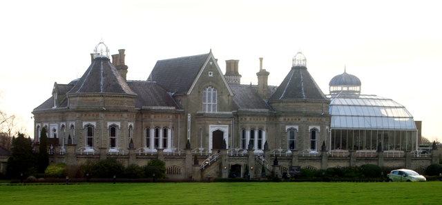 Eden Hall, Elston, Notts © David Hallam-jones Cc-by-sa 2.0 :: Geograph 