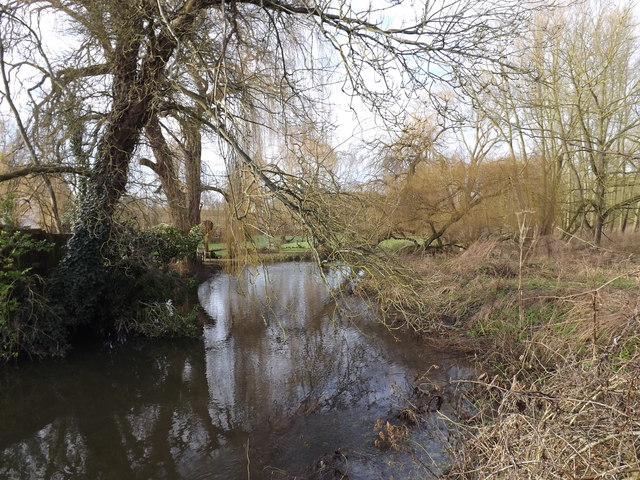River Lea off Waterend Lane