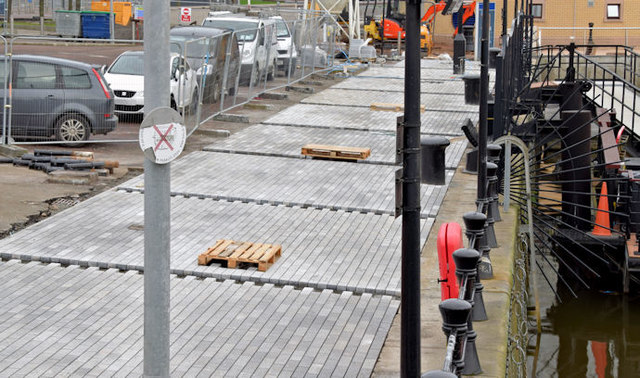 Donegall Quay improvements, Belfast - January 2016(3)