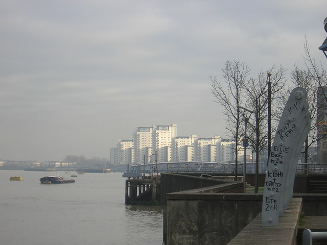 View downstream at Woolwich