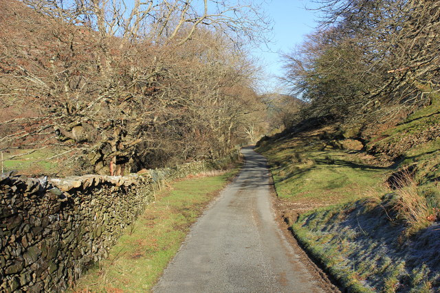 Lane at Dolfawr