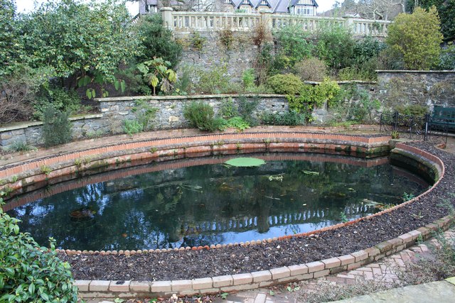 Oval pond at Bodnant Garden © Richard Hoare cc-by-sa/2.0 :: Geograph ...