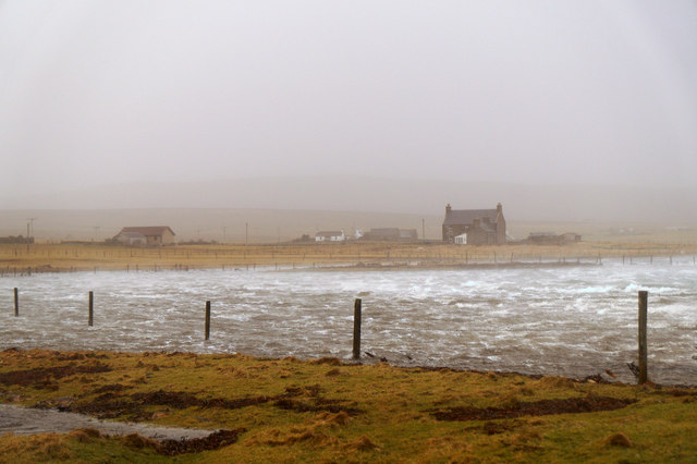 High tide at Ordaal House, Baltasound