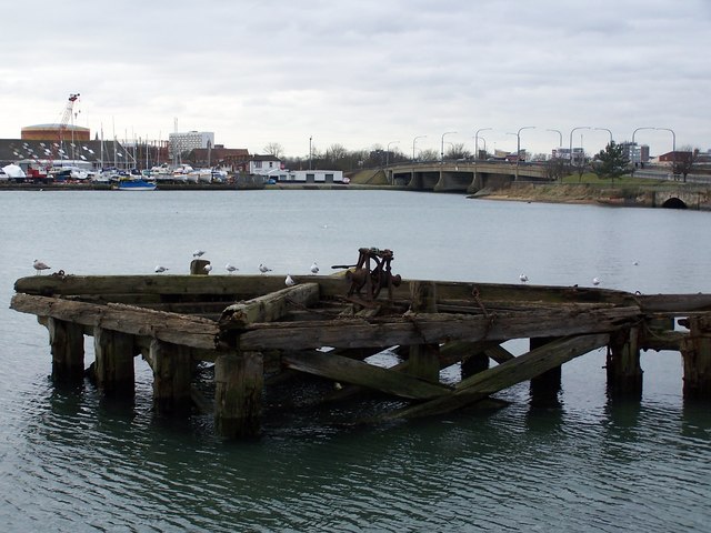 Decayed wooden structure in the River Itchen at Northam