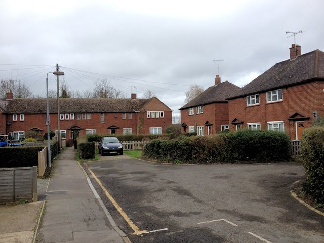 Willow Crescent, Staplehurst © Chris Whippet cc-by-sa/2.0 :: Geograph ...