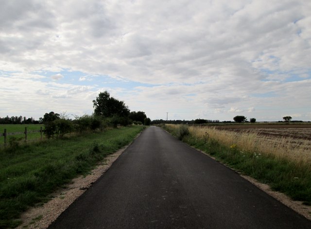 Access  road  from  RSPB  Fowlmere