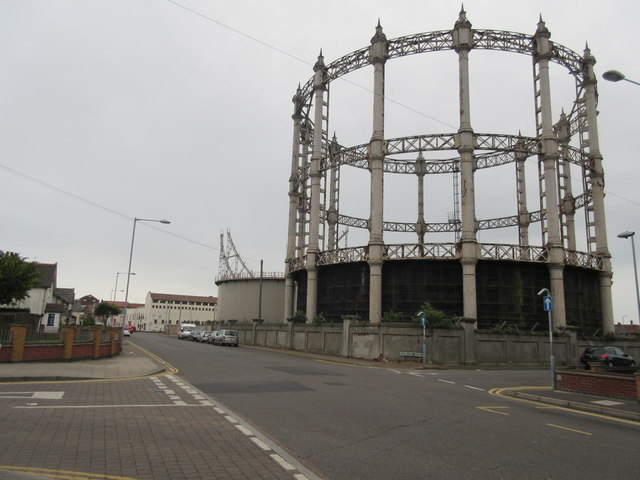 Grade II listed gas holder, Admiralty Road, NR30 3DZ