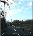 Entering Rawtreth on Beeches Road