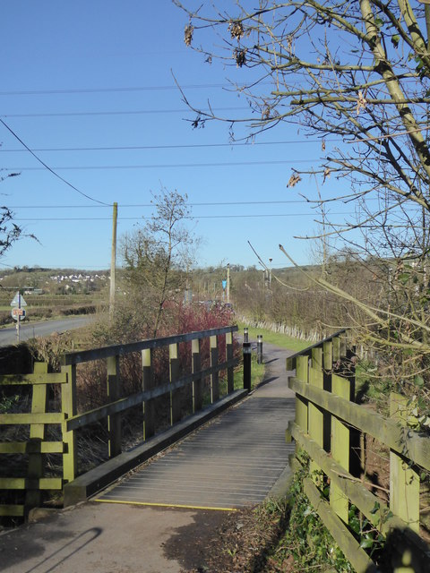 Footbridge next to Leonard Moor Bridge