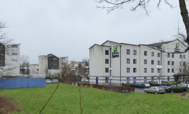 Holiday Inn Express, Poole and apartment blocks beyond