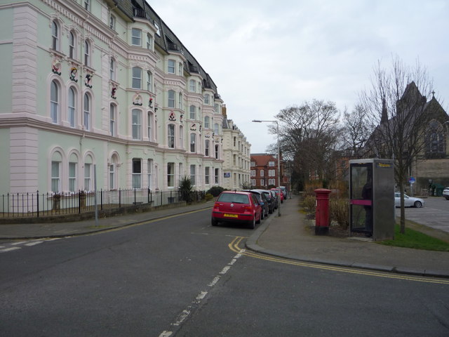 St Martin's Avenue, Scarborough