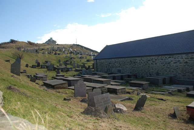 Mynwent Eglwys Hywyn Sant - St Hywyn's Church graveyard