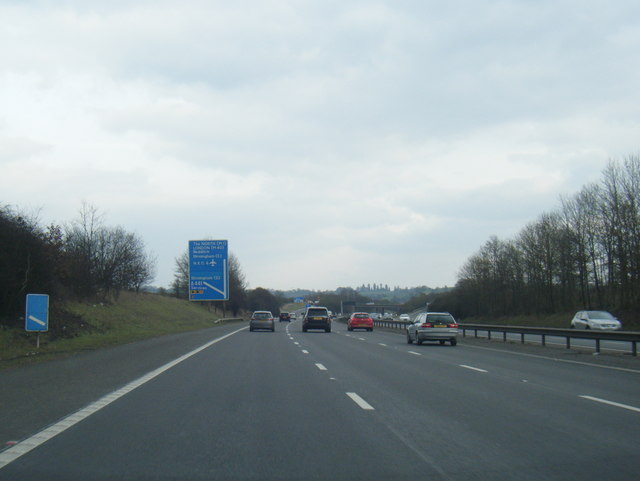 M42 eastbound nears Junction 2 © Colin Pyle cc-by-sa/2.0 :: Geograph ...