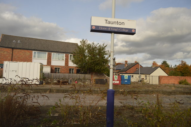 Taunton Station © N Chadwick :: Geograph Britain and Ireland