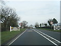 A418 at Tiddington village boundary