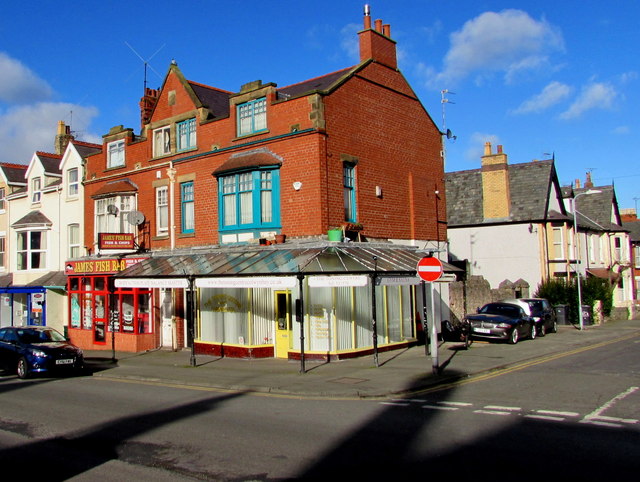 The Toning Centre, Colwyn Bay © Jaggery cc-by-sa/2.0 :: Geograph ...