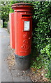 EviiR pillar box beside Ashby Road