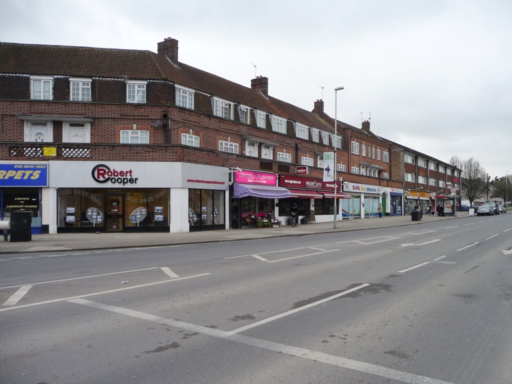 Parade of shops, Victoria Road, South... © Christine Johnstone ...