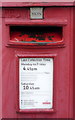 Detail, Elizabeth II postbox on Market Street, Penistone