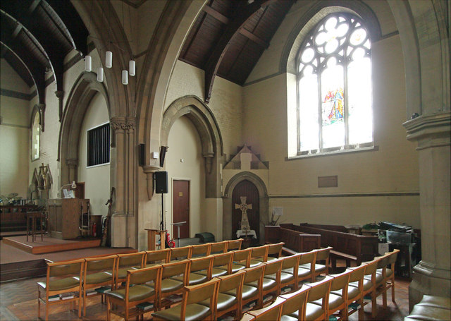St Paul, Finchley - Interior