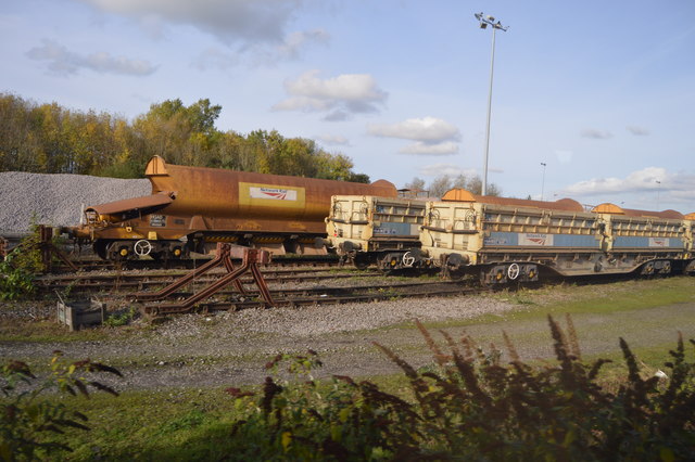 Freight, Westbury Sidings © N Chadwick :: Geograph Britain and Ireland