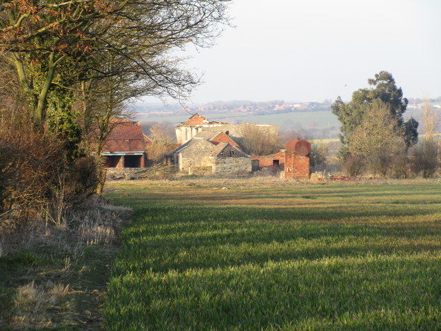 Conisbrough Lodge Farm © Jonathan Thacker :: Geograph Britain and Ireland