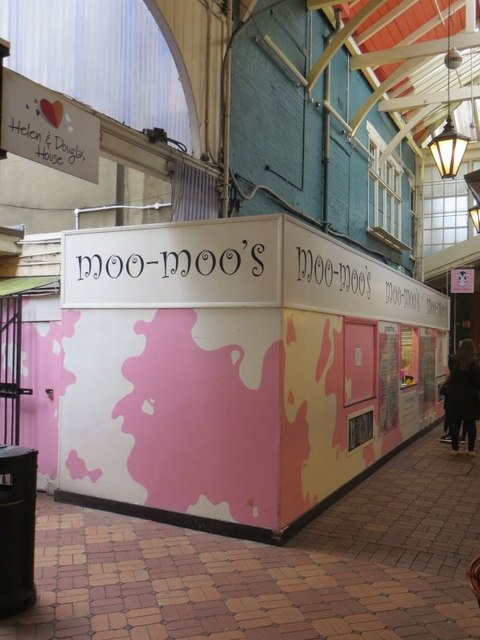 Moo-Moo's © Bill Nicholls :: Geograph Britain and Ireland