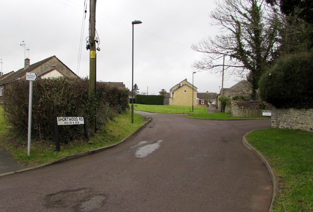 Access road to the Homefield Centre,... © Jaggery :: Geograph Britain ...