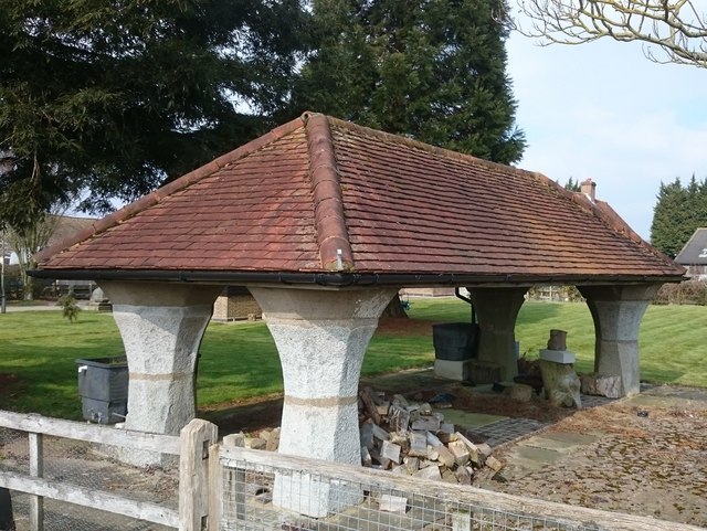 Covered well at Rose Hall Farm