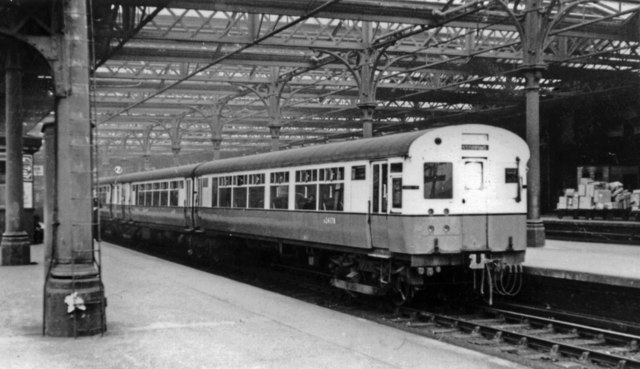 North Tyneside 2-Car EMU at Newcastle Central, 1950