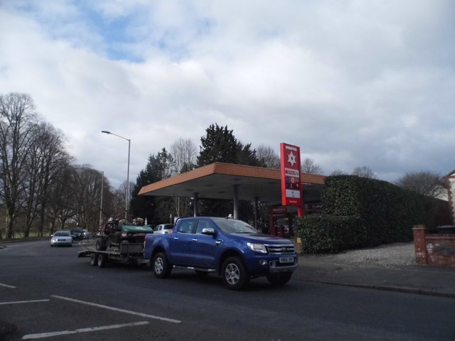 Petrol station on the A40, West Wycombe