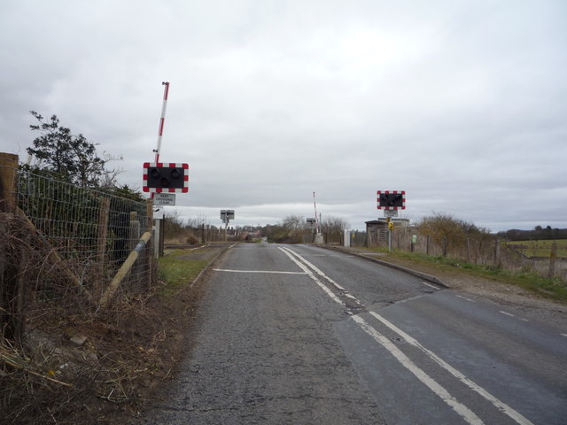 Dullingham Road Level Crossing © JThomas cc-by-sa/2.0 :: Geograph ...