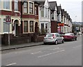 Warning sign - traffic lights 100 yards ahead, Caerleon Road, Newport